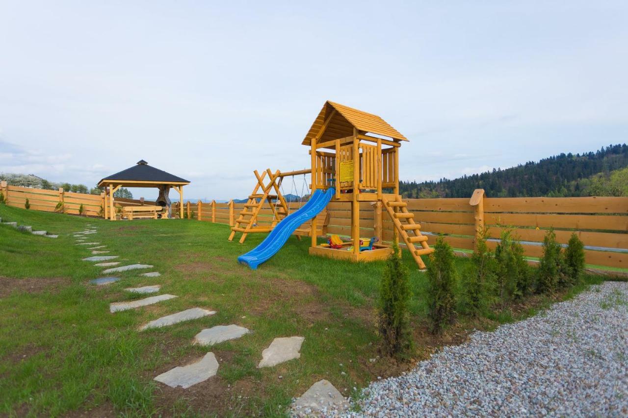 Domki Pod Kuznia Falsztyn Exterior foto